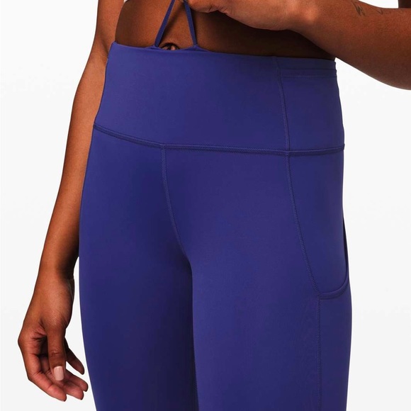 Lululemon Fast and Free HR Crop 23” size 6 - Picture 2 of 6